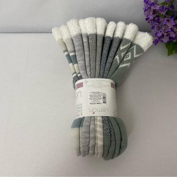 Lemon Women's , 5 Pairs Super Soft Cozy Ankle Socks, NWT - Picture 4 of 6